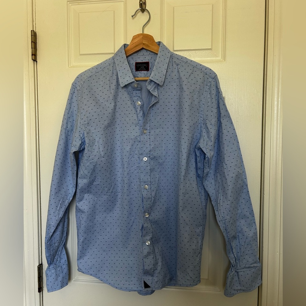 UNTUCKit Blue Button Up Size Large Slim Fit
